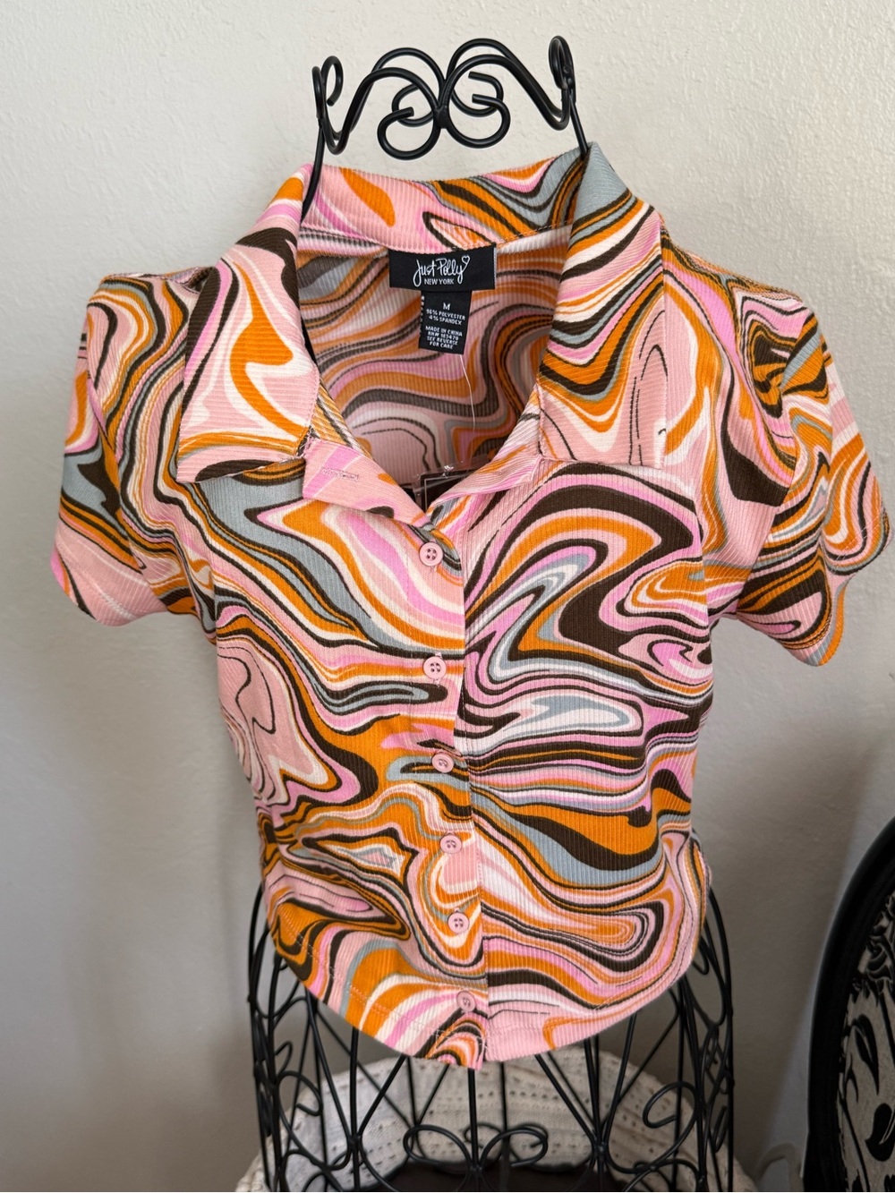 Just Polly New York Pink, brown, green Swirl Retro Button-Front Camp CollarTop